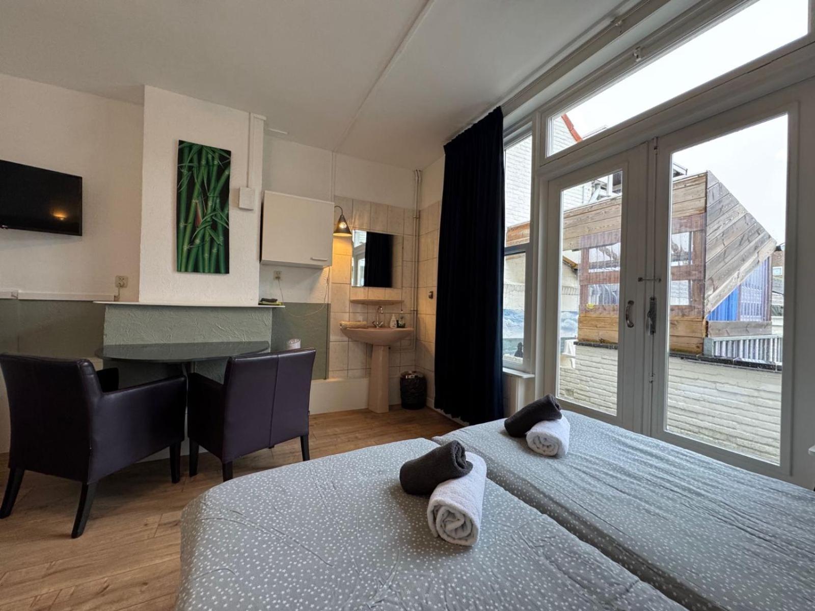 Bed & Breakfast Vlissingen Luaran gambar